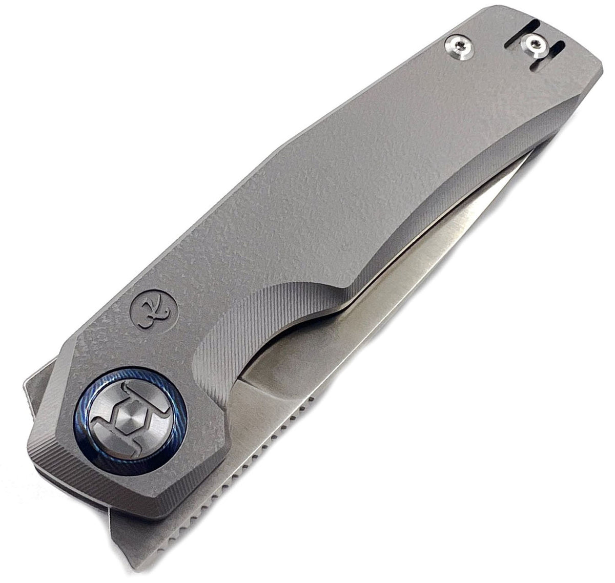 Kunwu TAO Compact K703C